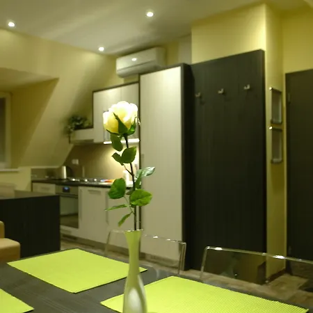 Apartment Apartments Viktor